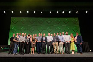 SpartanNash Honors Outstanding Independent Grocers with Vision Awards at Annual Food Solutions Expo