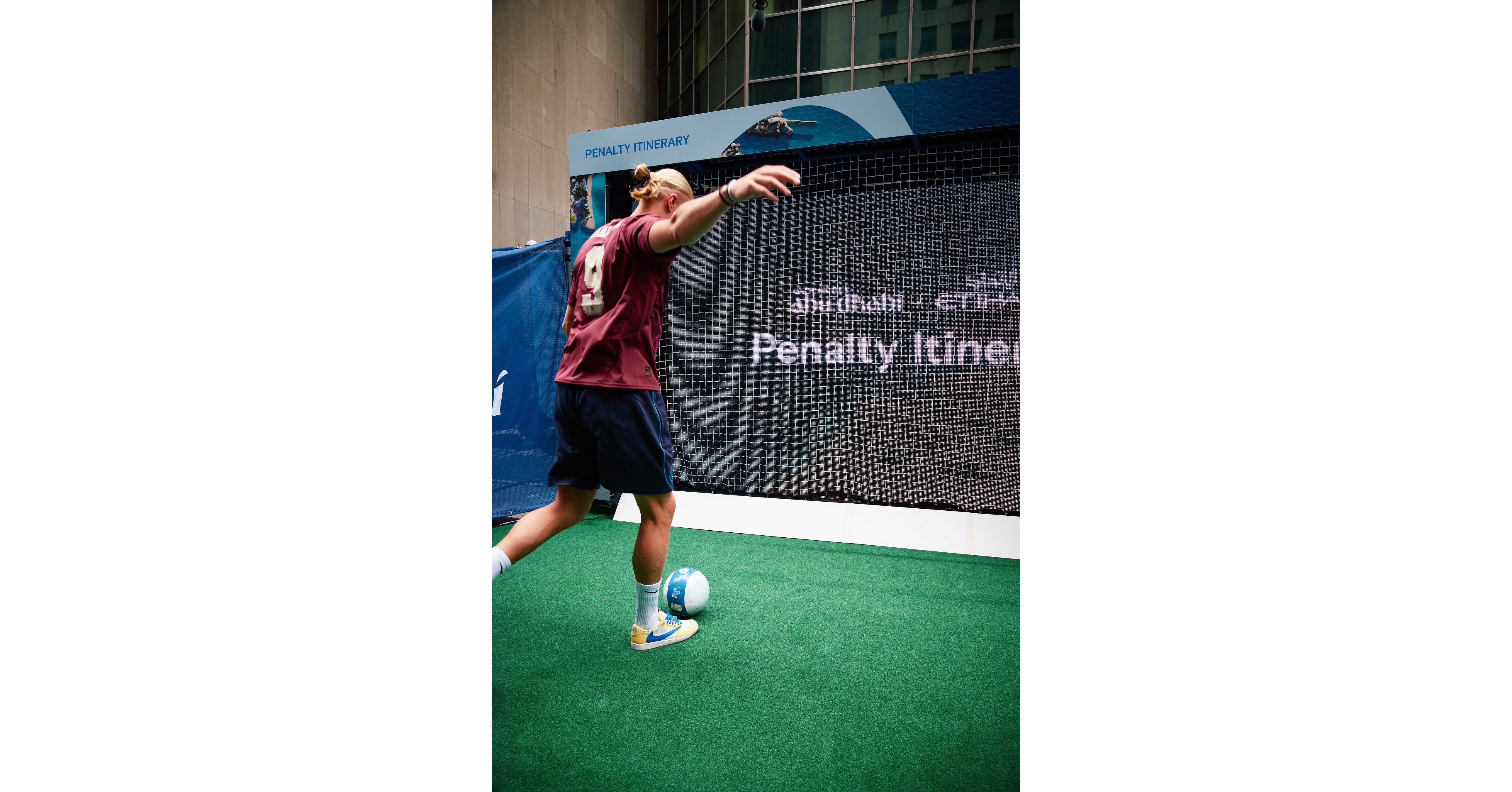 Experience Abu Dhabi fait équipe avec Manchester City pour le défi «Penalty Itinerary» à New York Experience Abu Dhabi fait équipe avec Manchester City pour le défi «Penalty Itinerary» à New York