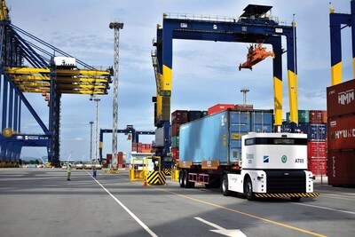 Westwell's Q-Truck: A 24/7 Autonomous New Energy Electric Heavy Truck at Laem Chabang Port in Thailand