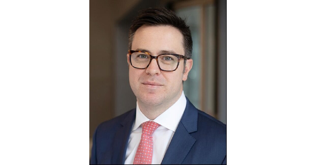 The Inner Circle acknowledges, Joseph Thomas Vazzana, MD, FACS as a Pinnacle Life Healthcare Professional