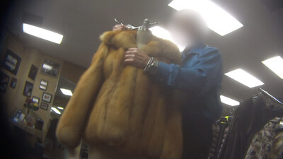 California retailer selling new fur after January 2023 fur ban (CNW Group/Last Chance For Animals)