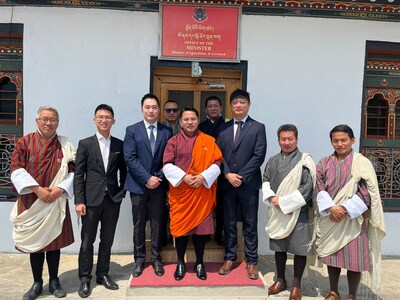 The GrowHub CEO Lester Chan met with the Minister of Agriculture in Bhutan to discuss collaborations in sustainable farming and food security.