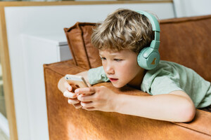 POGS CHOOSES SUSTAINABLE ABS FROM INEOS STYROLUTION FOR NEW HEADSETS FOR CHILDREN