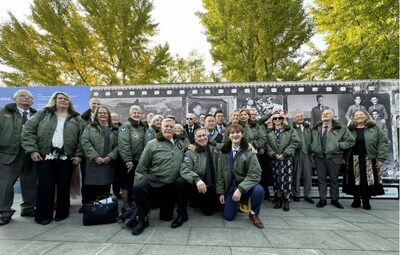 The delegation of the Sino-American Aviation Heritage Foundation attended a Flying Tigers historical photo exhibition in Beijing on Oct. 30，2023.(Photo by Zhang Penghui/People's Daily)