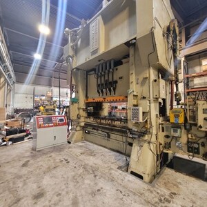 Lutco Unveils Groundbreaking 800-Ton Stamping Press, Elevating Northeast Metal Stamping Capabilities