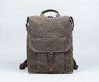 Vitesse Backpack in brown waxed canvas