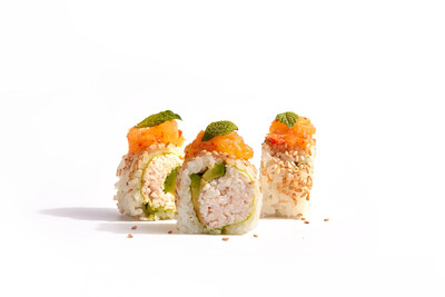 Aquamar’s Tropic Shred Roll created with Naoya Tsuruta, sushi Chef at Japanese restaurant, Koi, in Los Angeles, CA