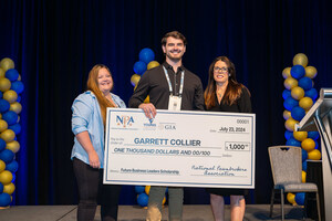 National Pawnbrokers Association Awards Scholarships to Ten Students at Pawn Expo