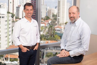 Na foto, Rafael Pilla, CEO da Farmtech e Marcos Arruda, diretor de finanças da divisão agrícola da Bayer no Brasil.

Crédito: Fábio Risnick