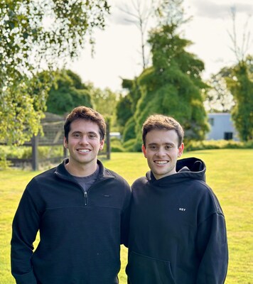 Founders Charlie Gordon (left) and Jake Gordon (right)