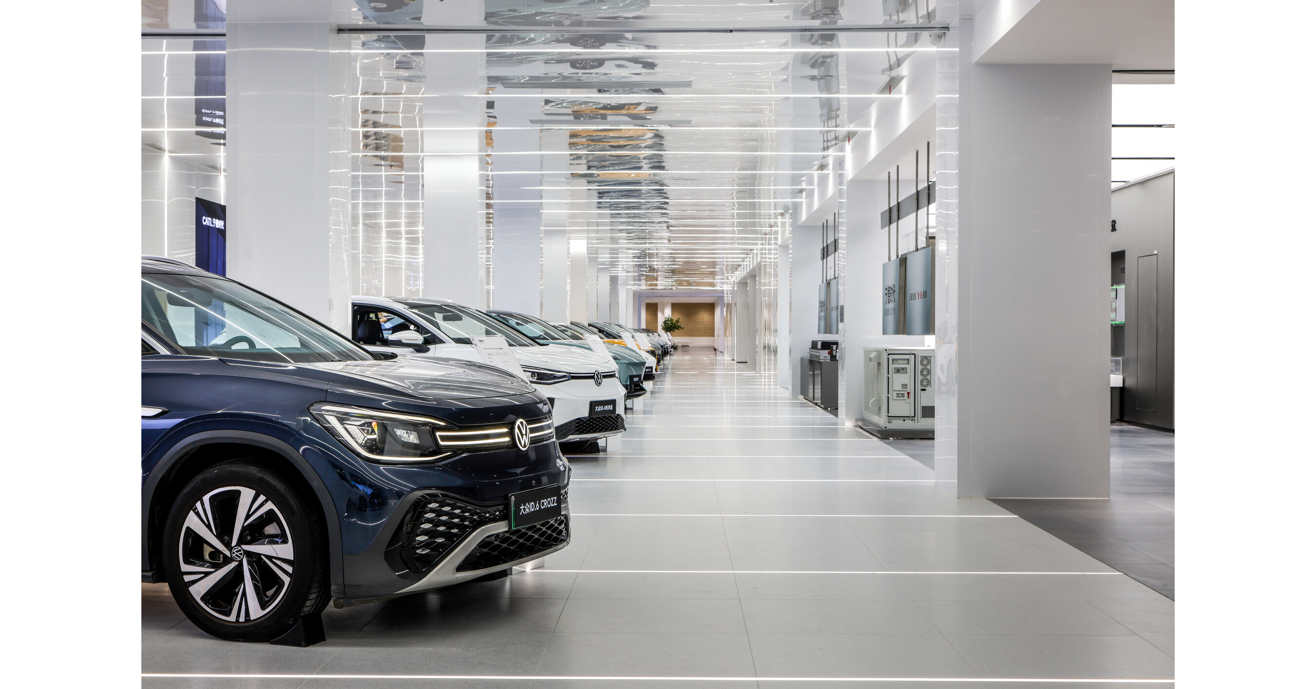 CATL opens innovative new energy experience center in Chengdu