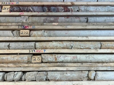 Figure 4 – Altered sandstone 12 to 20 metres above the unconformity in Target Area B (LE24-181, 269.0- 276.7m). The core is strongly bleached with intervals of desilicification, strong clay alteration (lower three rows) and local secondary hematite (patchy in upper two rows). Mineral spectroscopy results are pending. (CNW Group/IsoEnergy Ltd.)