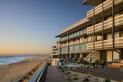 Monterey Beach Hotel Beachfront Exterior. Photo Credit: Ron Starr.