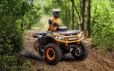 The new 2025 Can-Am Outlander 850 and 1000R lineup raises the bar for all-terrain vehicle performance. ©BRP 2024 (CNW Group/BRP Inc.)