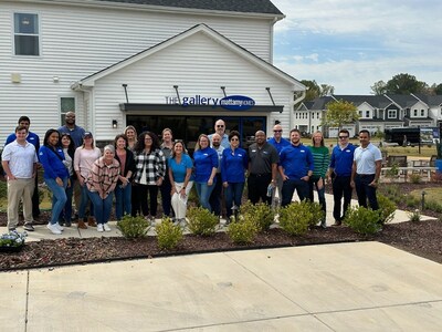 Members of the Mattamy Raleigh team outside one of the company's new home galleries. (CNW Group/Mattamy Homes Limited)