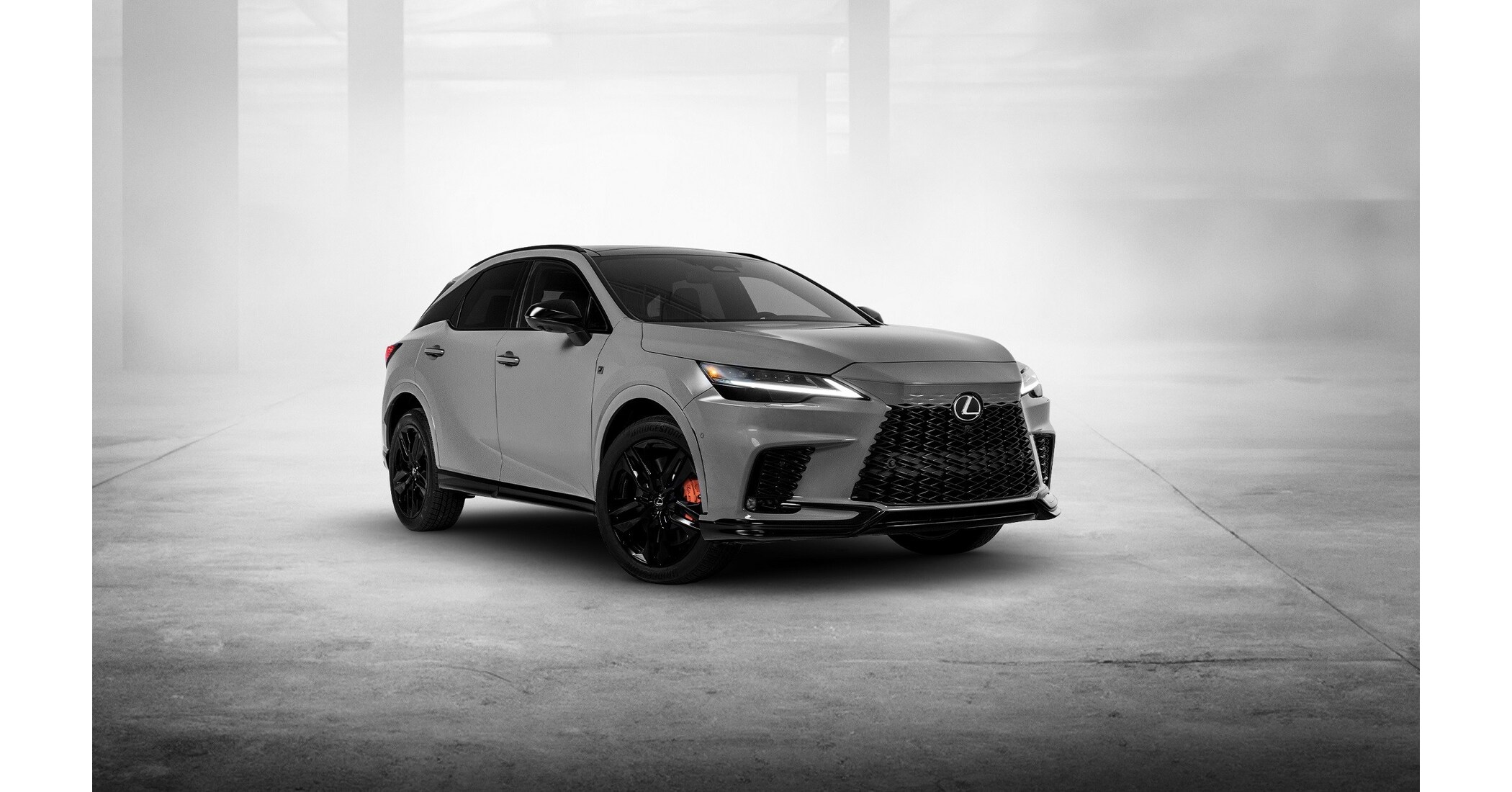 EL SUPERVENTAS DE LEXUS VUELVE EN 2025 CON UNA EDICIÓN ESPECIAL BLACK LINE