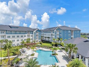 Venterra Realty Acquires Trevesta Place Apartments in Palmetto, Florida