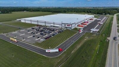 Ollie's Celebrates New Distribution Center in Princeton, Illinois