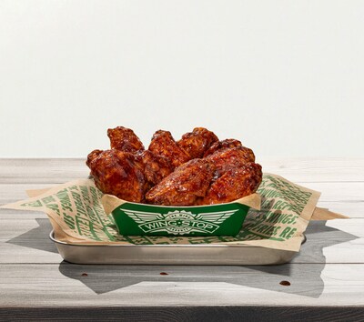 Reinventing a classic wing flavor to deliver the most craveable flavor experience, Wingstop’s Sweet BBQ Blaze combines sweet and spice by dusting a dry rub seasoning on top of a wet sauce, creating a bold flavor inspired by two distinct BBQ regions – Kansas City and Nashville.