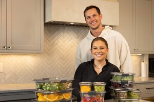 Rubbermaid® Partners with Shawn Johnson East and Andrew East to Put Its Brilliance™ Collection to the Test