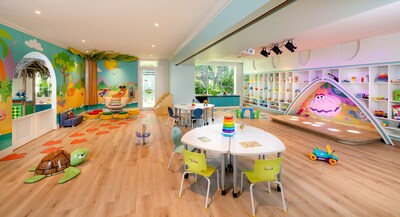 Lesbiyan oyoqlarini opadi