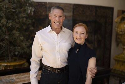 Alya and Dr. Gary Michelson. Photo credit: David Hume Kennerly