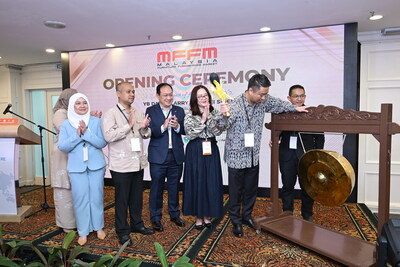 MFFM 2024 officiated by Datuk Larry Sng Wei Shien, Chairman, Malaysian Timber Industry Board, accompanied by Karen Goi, Project Director of MFFM, and other VIPs.