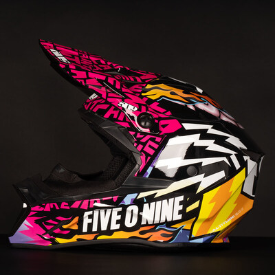 The Block family decided to connect Ken's visionary project with the social good he created through 43i, so that a portion of the sales from the helmet will go to 43i’s youth programs, including Project Brain Bucket.