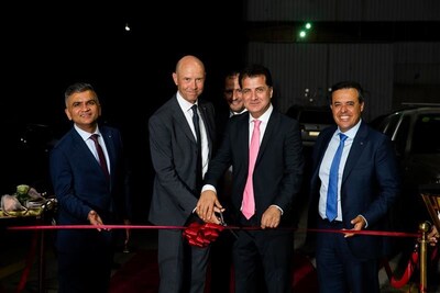 Venkatasubramanian (Subbu) Hariharan, Peter Saak, Yasser Elfarra and Shadi Bakhour inaugrating Tenaui's Commercial Digital Printing Center in Riyadh