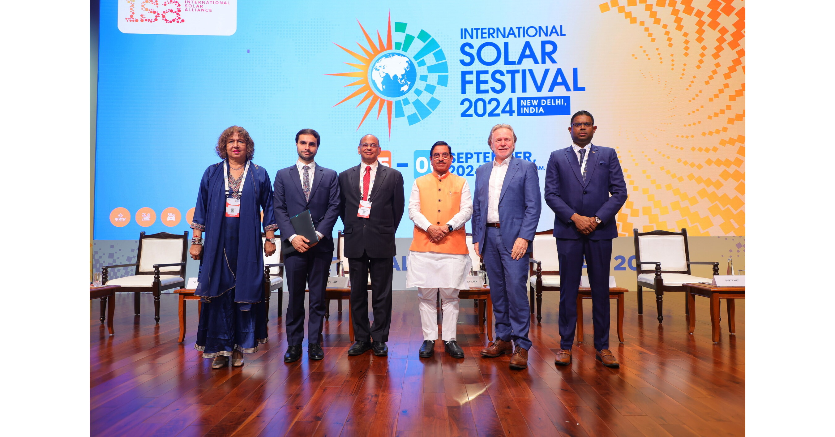 PM Modi Calls for Democratizing Solar Manufacturing and Technology at