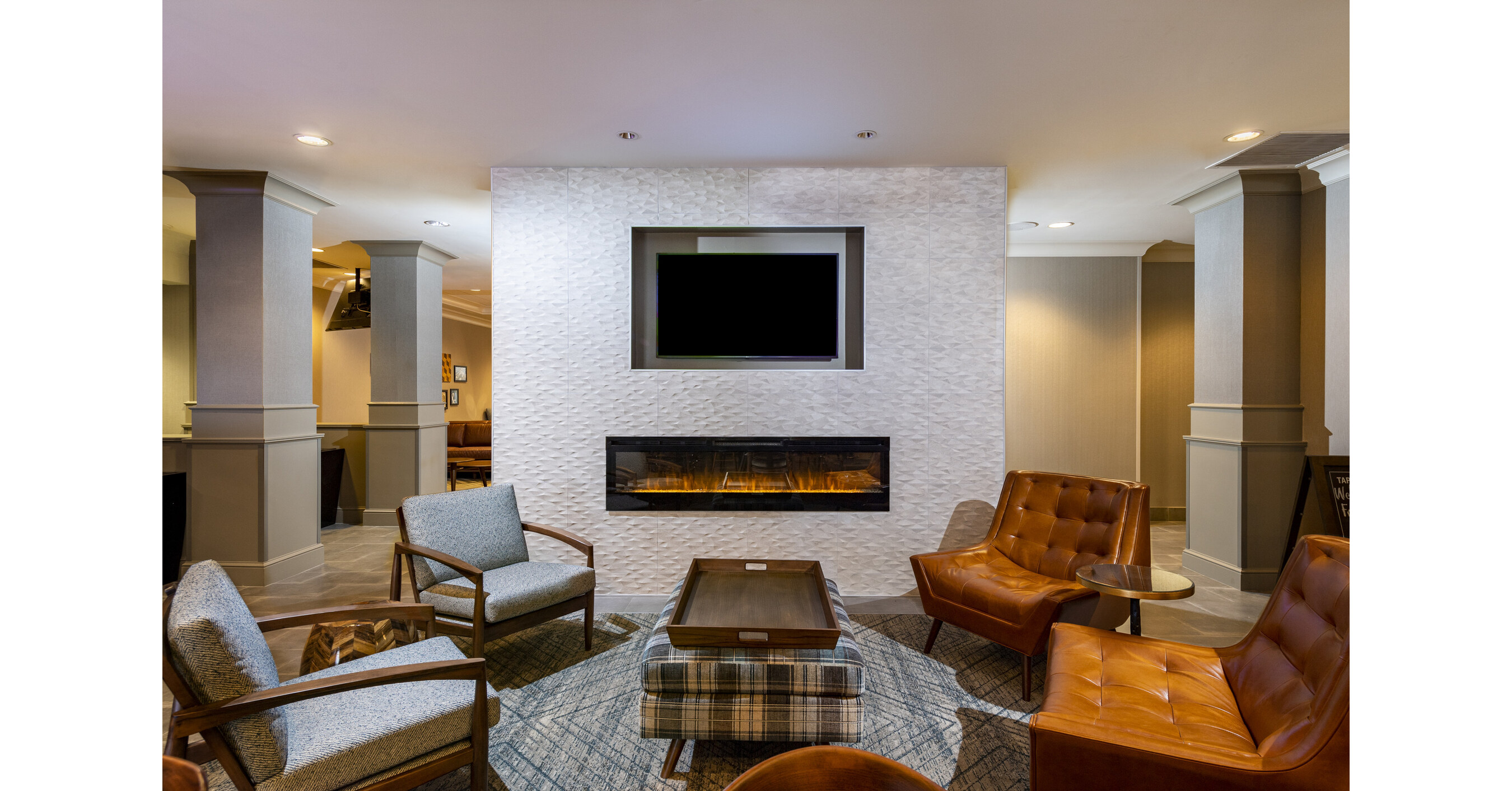 Radisson Fairview Heights Hotel Opens in St. Louis Area