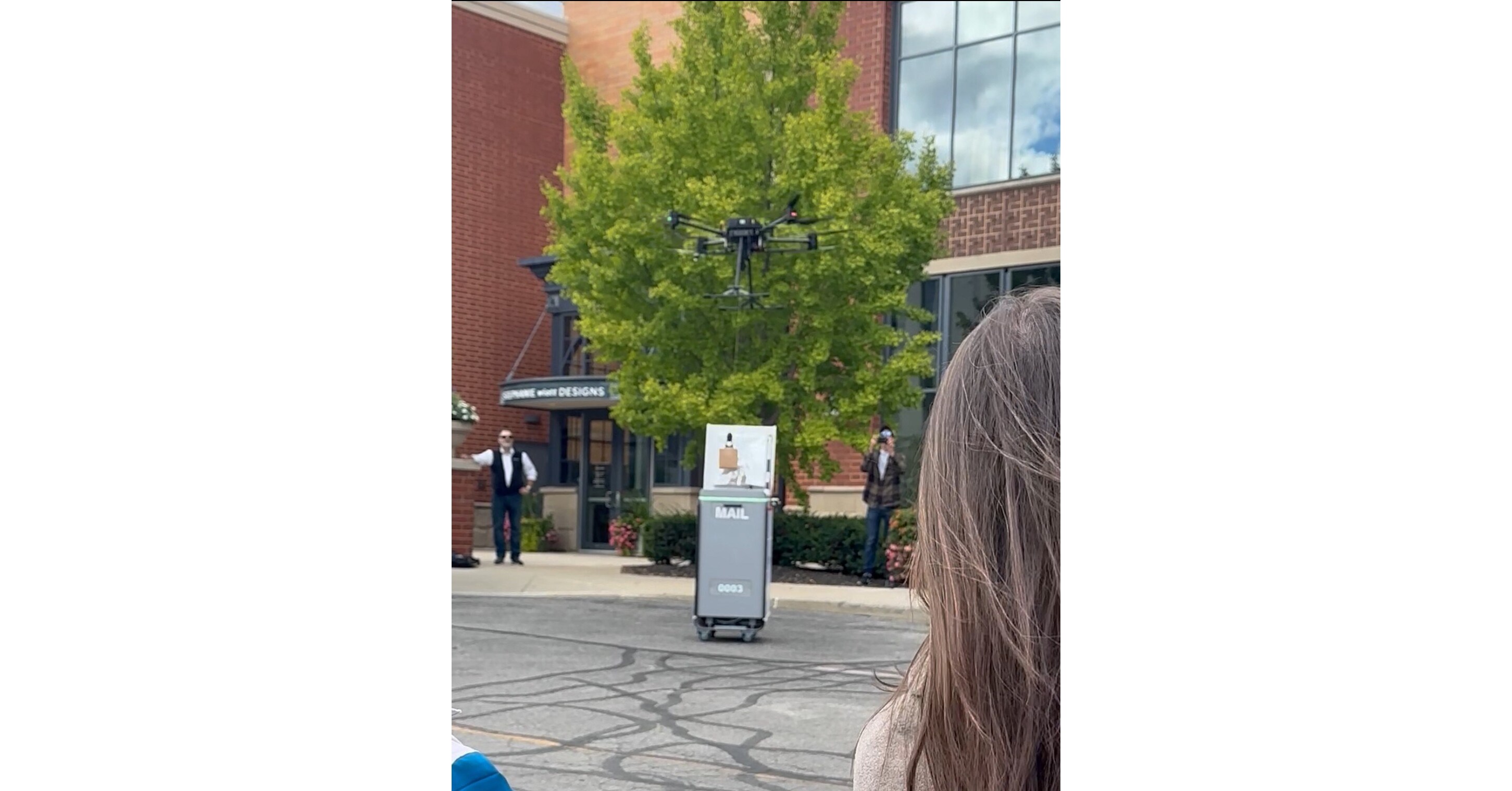 Arrive AI Successfully Tests Fully Automated Drone Delivery at Artomobilia 2024