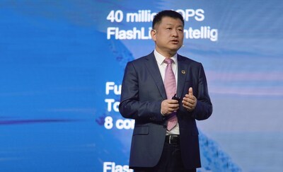 Dr. Peter Zhou, vicepresidente de Huawei y presidente de la línea de productos de almacenamiento de datos de Huawei