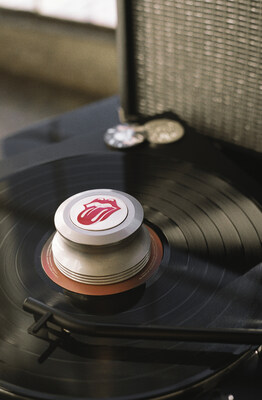 The Rolling Stones Stabilizer on a record player.