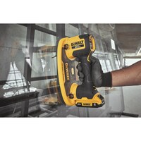 Optimizing Productivity on the Jobsite: DEWALT® Announces Extensive Range of New Innovations in Hand Tools and Accessories Designed for Trade Professionals