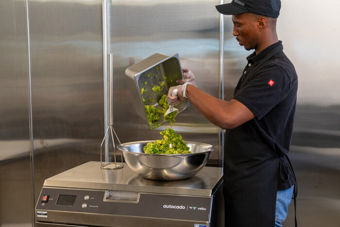 In the Huntington Beach, Calif. restaurant where Autocado is operating, crew members can focus on assisting with other food prep items and delivering exceptional hospitality to guests while Autocado cuts avocados, removes their skin, and separates their fruit through an automated process.