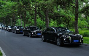 HONGQI stellt offizielle Fahrzeuge für das Gipfeltreffen 2024 des Forums für chinesisch-afrikanische Zusammenarbeit zur Verfügung