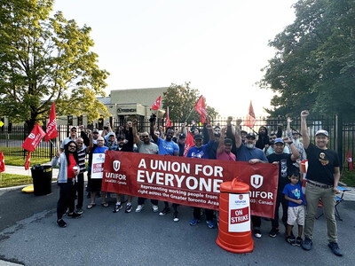 The 180 members of Unifor Local 303 are on strike after their employer, Trench Ltd., refused to negotiate sufficient wage and benefit improvements. (CNW Group/Unifor)