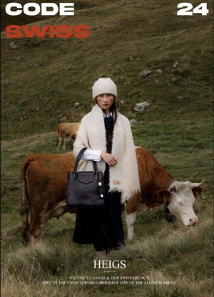 La marque de luxe suisse HEIGS lance sa campagne d'hiver dans les alpes du Valais sur un site classé au patrimoine mondial de l'UNESCO