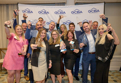 Members of the Mattamy Southeast Florida team celebrate at the Gold Coast Builders Association PRISM awards. (CNW Group/Mattamy Homes Limited)