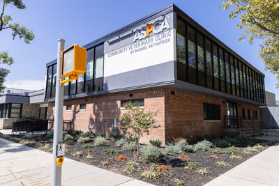 The ASPCA Community Veterinary Clinic by The Rachael Ray Foundation™ is located at 36-02 14th Street in Long Island City.