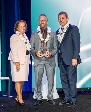 Community Health Center Leader Honored with Lifetime Achievement Award During National Conference