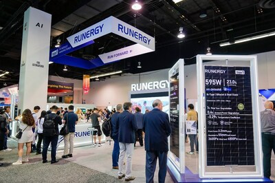 Runergy presenta innovaciones solares galardonadas en RE+ 2024 (PRNewsfoto/Runergy)