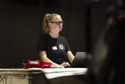 Amber Steinbeck, Alumni of the California Center for the Arts, Escondido internship program. Amber is now a Master Electrician, California Center for the Arts, Escondido. (photo by Edgar Ontiveros Medina, Prebys Foundation)