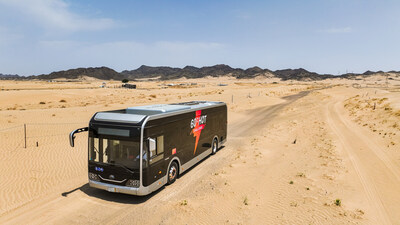 Yutong Bus Tackles the Electricity Usage Challenges in Jeddah, Saudi Arabia, Amidst Surface Temperatures Soaring to 60 Degrees Celsius. (PRNewsfoto/Yutong Bus)