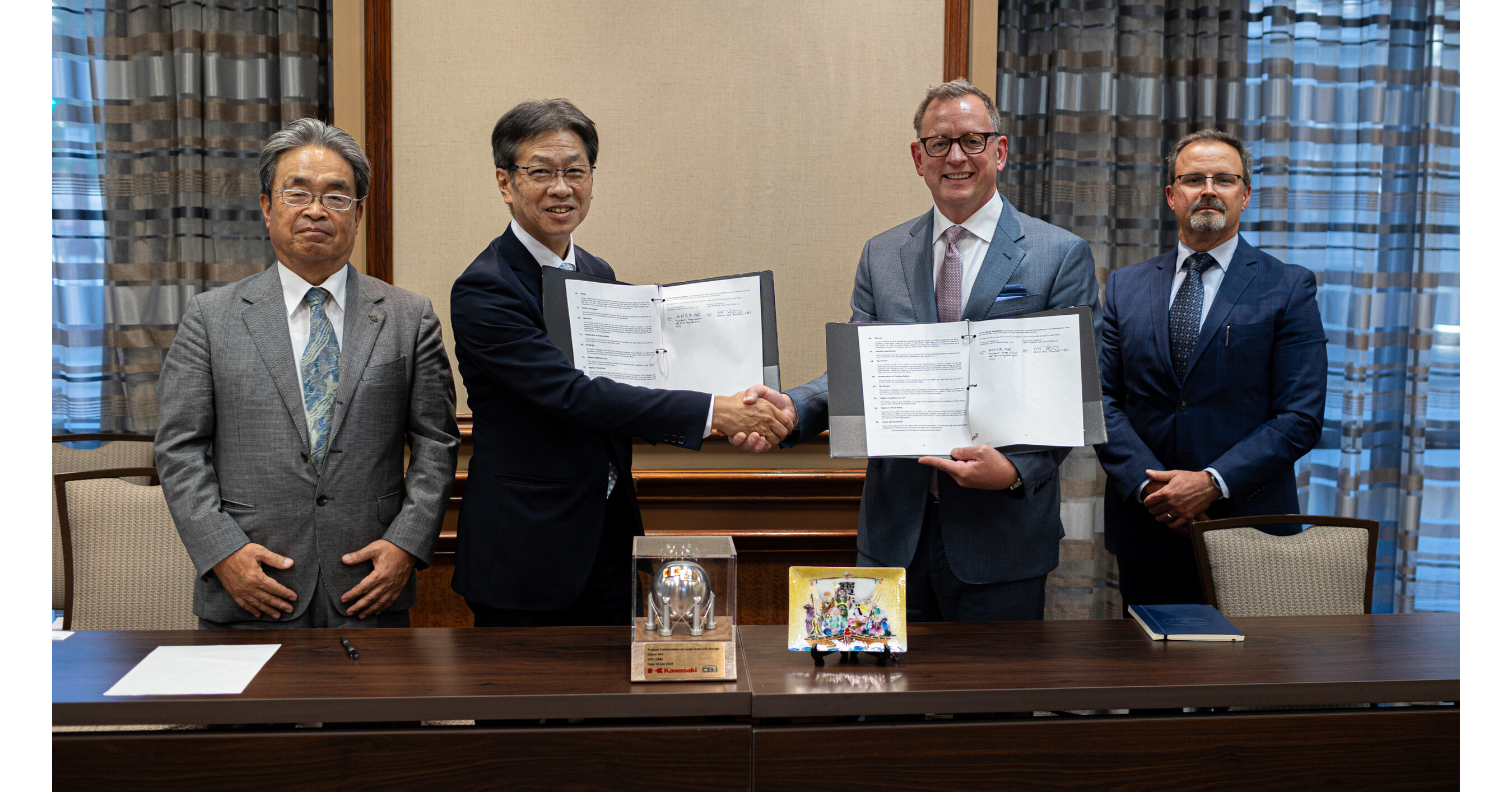 Kawasaki and CB&I Sign Strategic Collaborative Agreement for Promoting Commercial-Use Liquefied Hydrogen Supply Chain