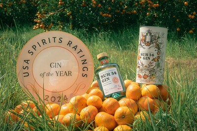 Gin of the year award with mandarines