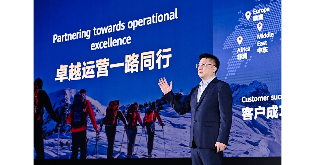 Huawei Cloud: One Step to Intelligence, One Leap to Excellence Huawei Cloud: One Step to Intelligence, One Leap to Excellence