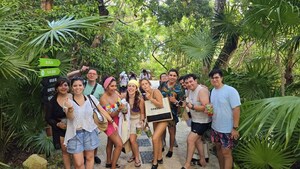 Influencers exploran las maravillas de Xcaret en México, probando los nuevos Galaxy Z Fold6, Galaxy Z Flip6, Galaxy Watch7 y Watch Ultra