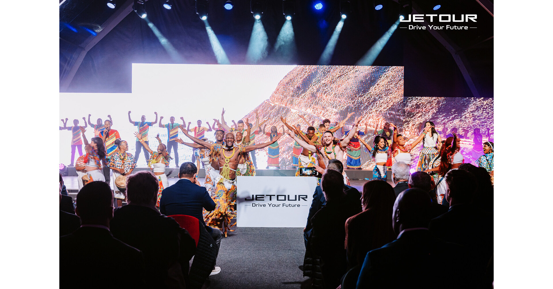 Los modelos JETOUR RHD debutan en Sud&aacute;frica